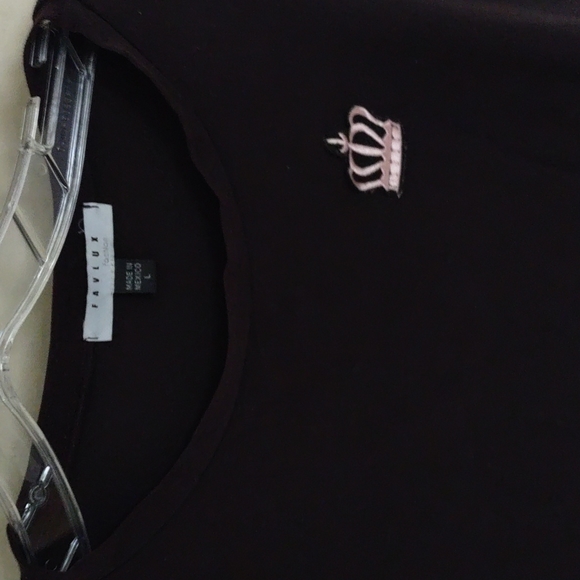 Shirt - Picture 2 of 3